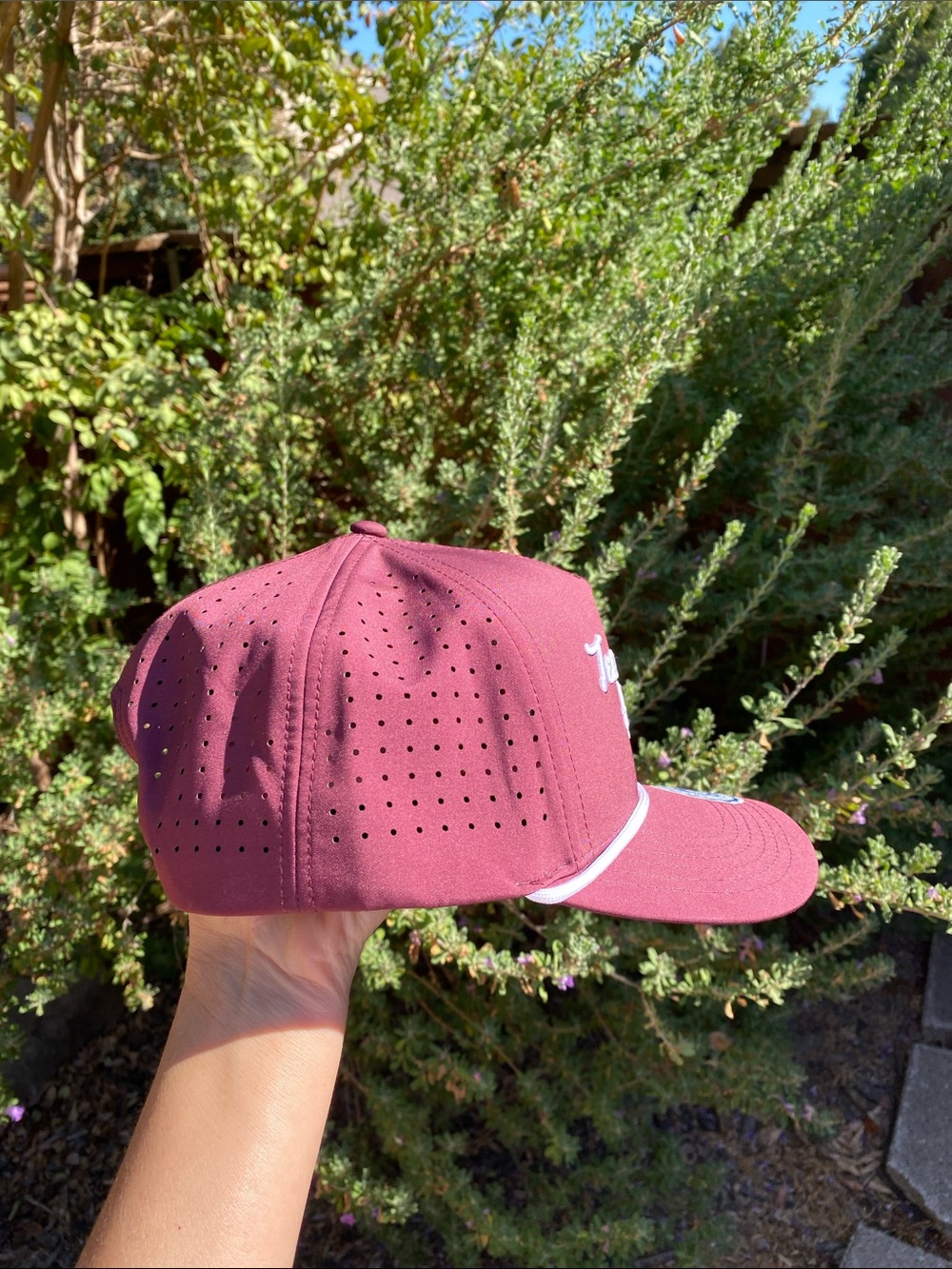 NEW✨Texas A&M Aggies Maroon Rope Front Hat - Picture 3 of 9